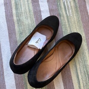 Clarks Women's Black Suede Heels